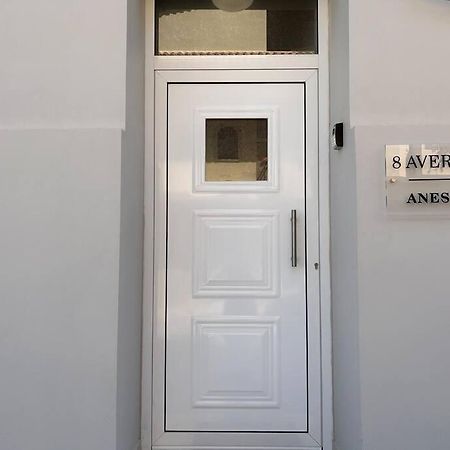 Anesis Airport Rooms 102 Коропион Екстериор снимка